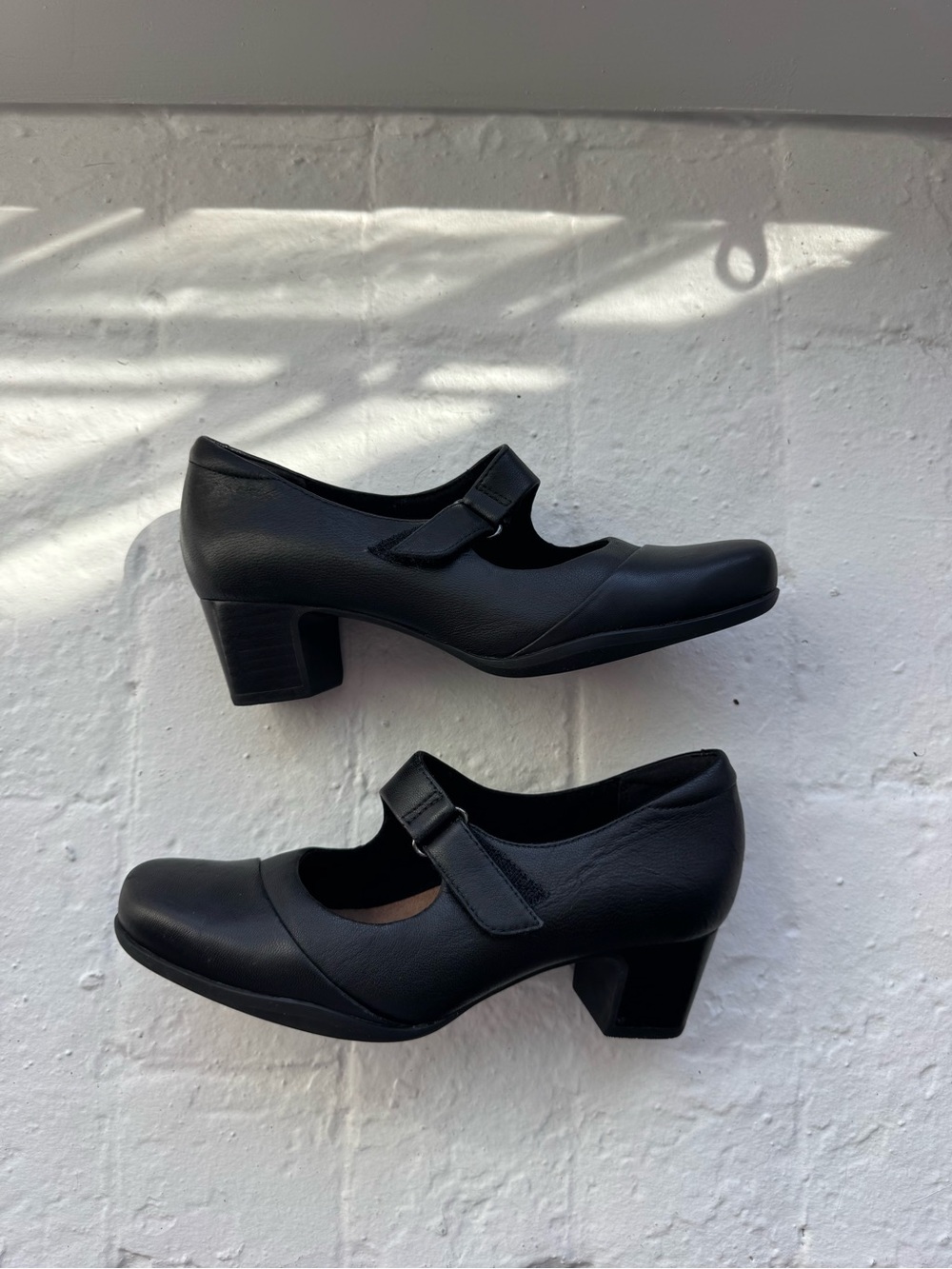 Clarks ‘Rosalyn Wren’ Black Mary Jane Block Heel Pumps